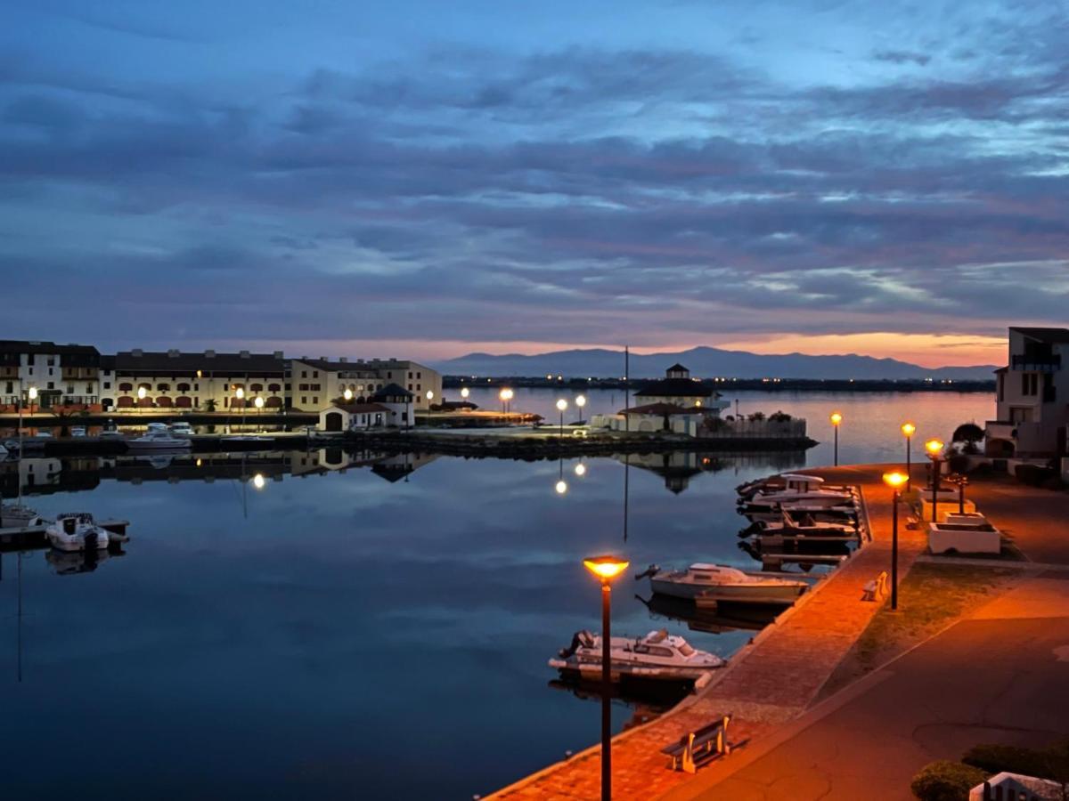 T2 Sur Marina Avec Vue Spectaculaire Leilighet Le Barcarès Eksteriør bilde